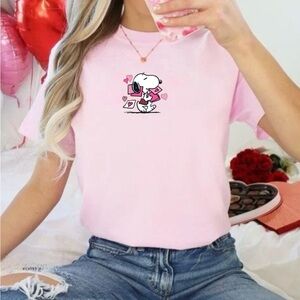 Charming Pink Snoopy Women's Tee